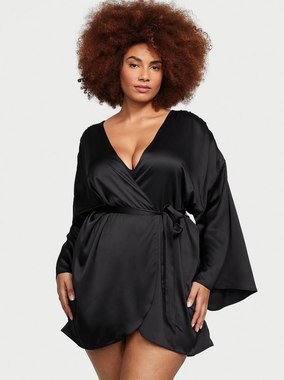 Women's Victoria's Secret Black Satin Short Robe with Belt Size M/L